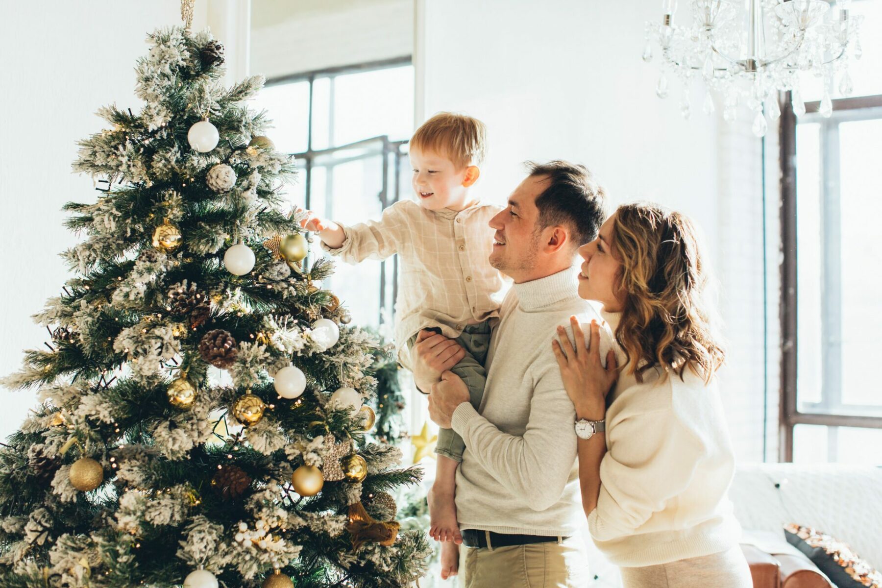 Un sapin de Noël en famille