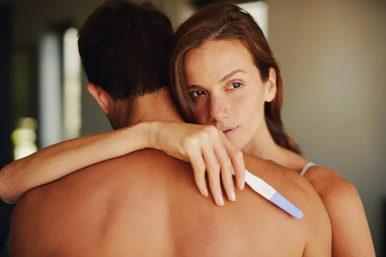 Comment annoncer une grossesse à son entourage