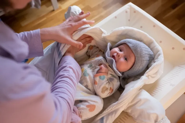 Guide des tailles de bonnets pour bébé